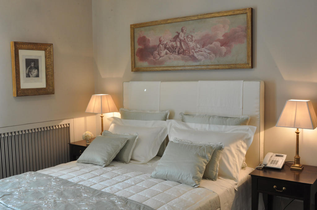 La Scelta Di Goethe - Luxury Suites Řím Pokoj fotografie